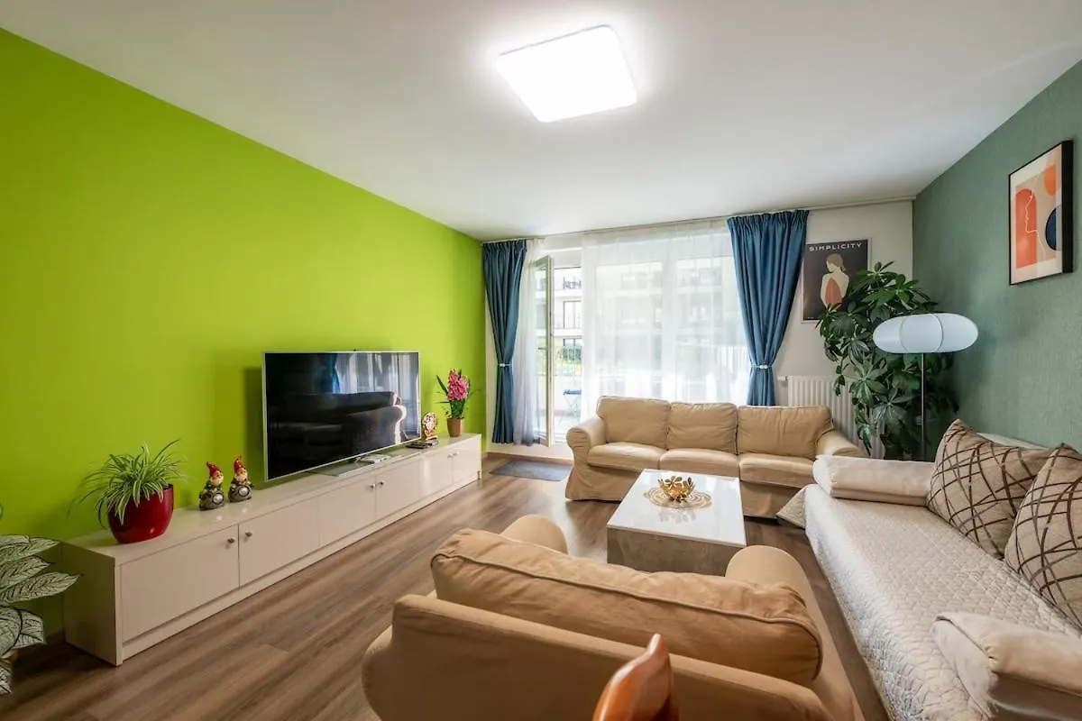 Central Premium Condo Budapest Apartment