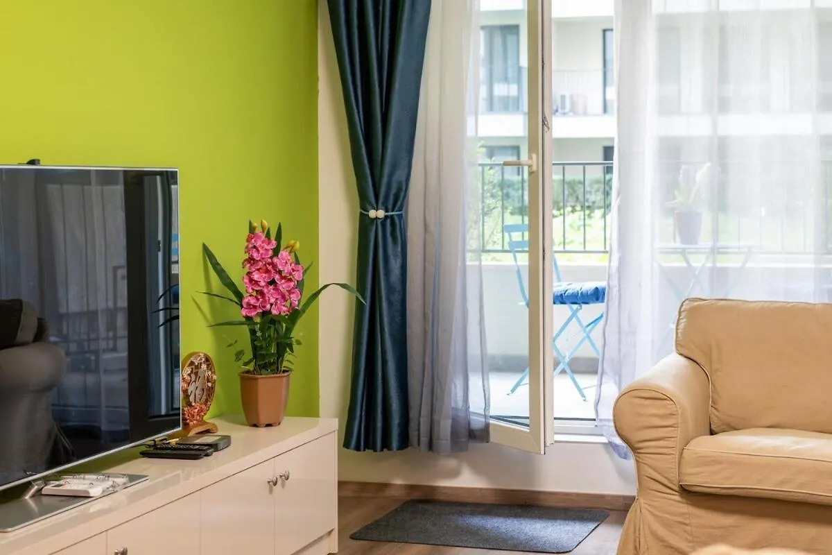 Central Premium Condo Budapest Apartment