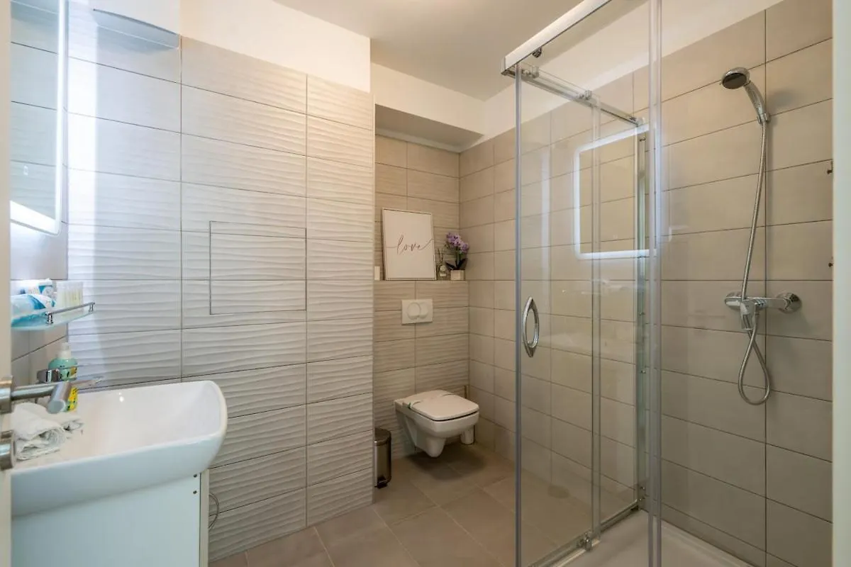 Central Premium Condo Budapest Apartment